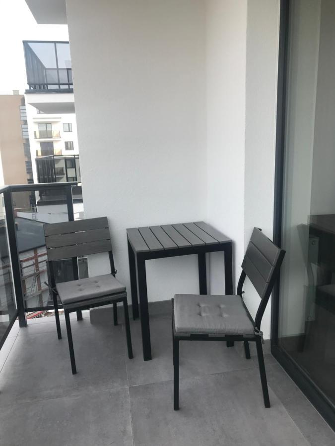 Ferienwohnung Kawalerka Na Targowej Thorn Exterior foto